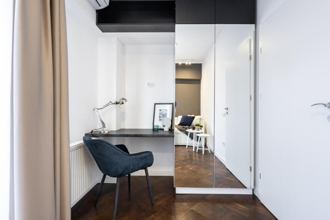 Elegant Two Bedrooms Apartment Букурещ Екстериор снимка