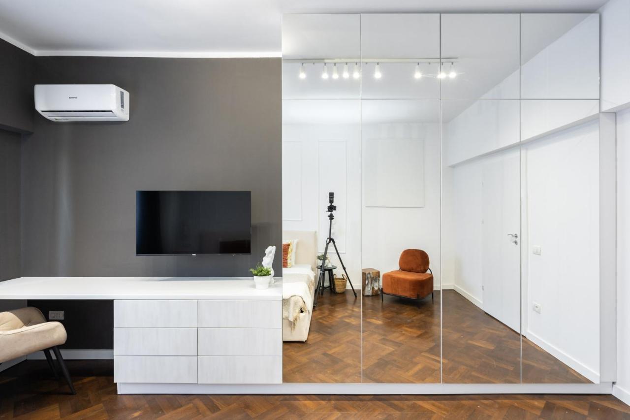 Elegant Two Bedrooms Apartment Букурещ Екстериор снимка