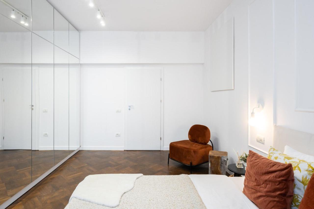 Elegant Two Bedrooms Apartment Букурещ Екстериор снимка