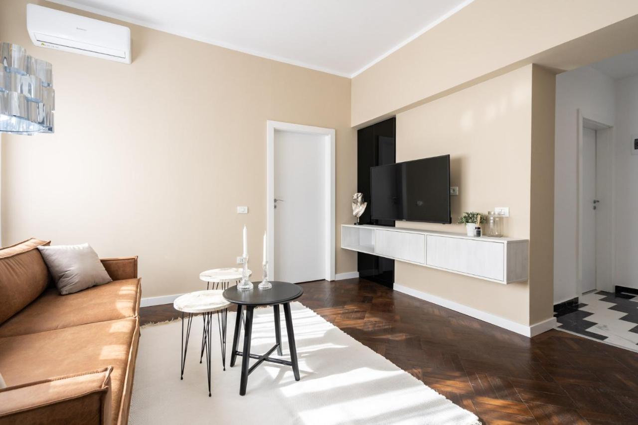 Elegant Two Bedrooms Apartment Букурещ Екстериор снимка