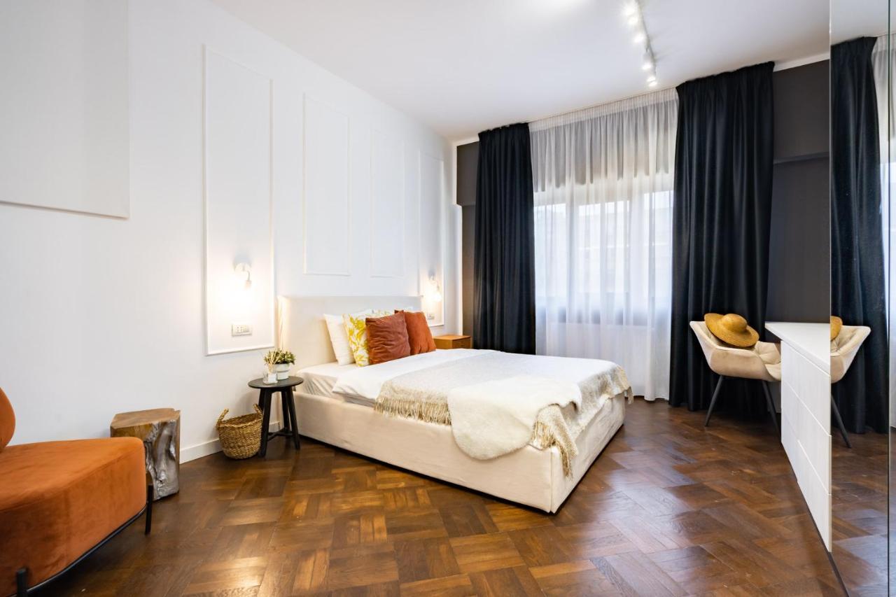 Elegant Two Bedrooms Apartment Букурещ Екстериор снимка